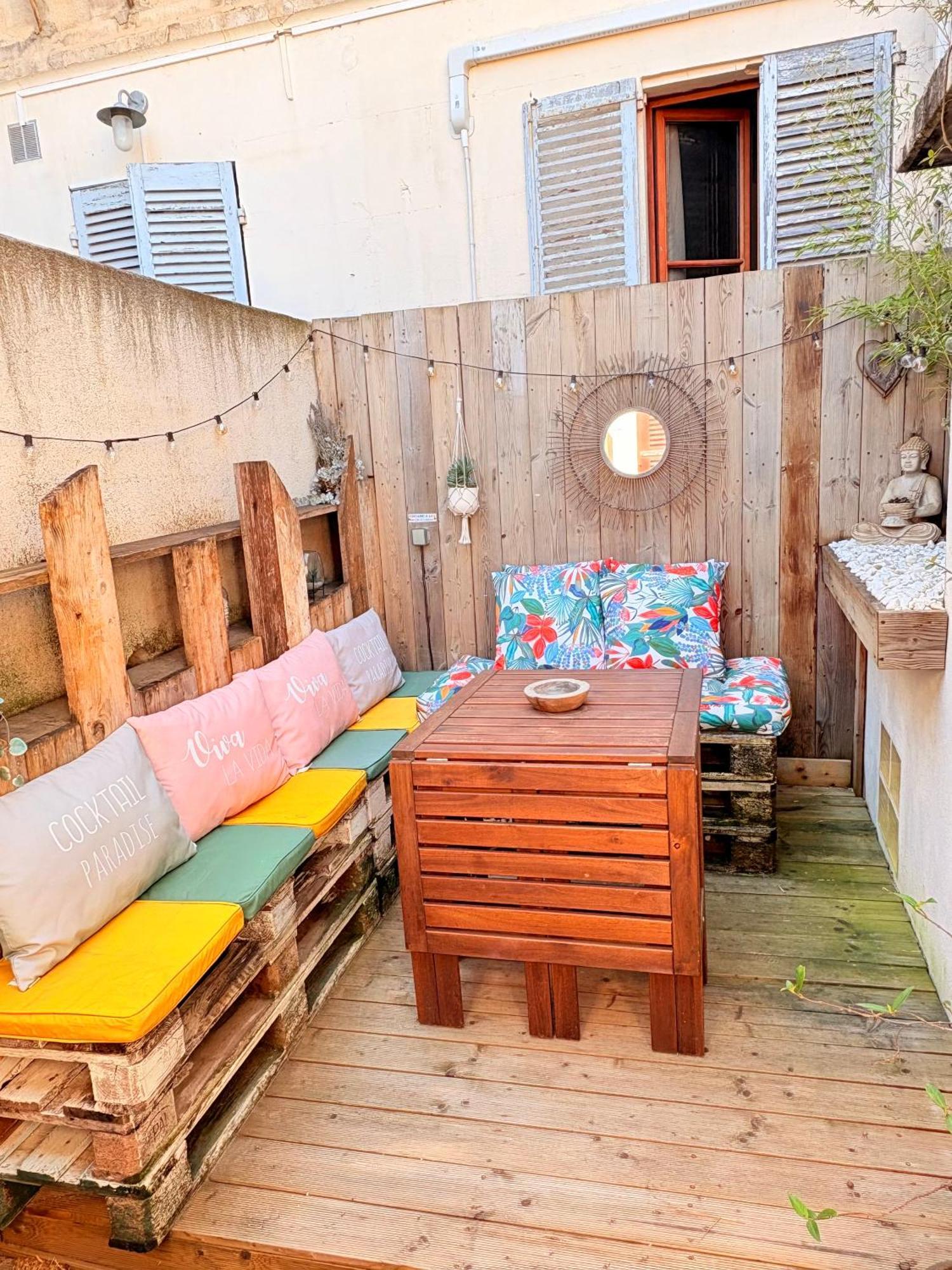 Le Patio De Provence En Avignon - Hypercentre, Clim, Wifi, Calme Lägenhet Exteriör bild